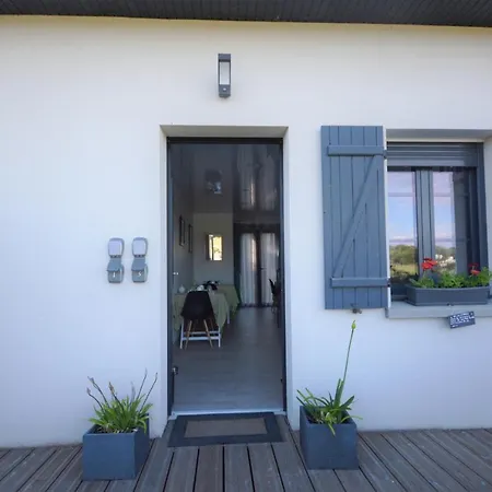 Gite L'Echo Des 2 Baies Saint-Quentin-en-Tourmont Exterior photo